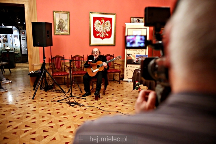 Promocja poezji Jana Stępnia - ?Miejsca na Przystankach Czasu?