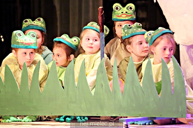 Przedstawienie ?Calineczka? Teatru Dziecięcego Antrakt SCK