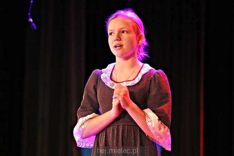 Przedstawienie ?Calineczka? Teatru Dziecięcego Antrakt SCK