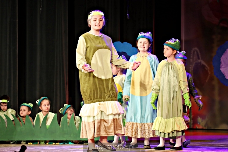 Przedstawienie ?Calineczka? Teatru Dziecięcego Antrakt SCK