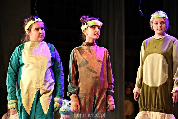 Przedstawienie ?Calineczka? Teatru Dziecięcego Antrakt SCK