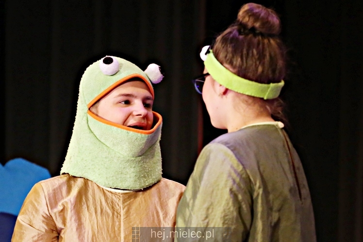 Przedstawienie ?Calineczka? Teatru Dziecięcego Antrakt SCK