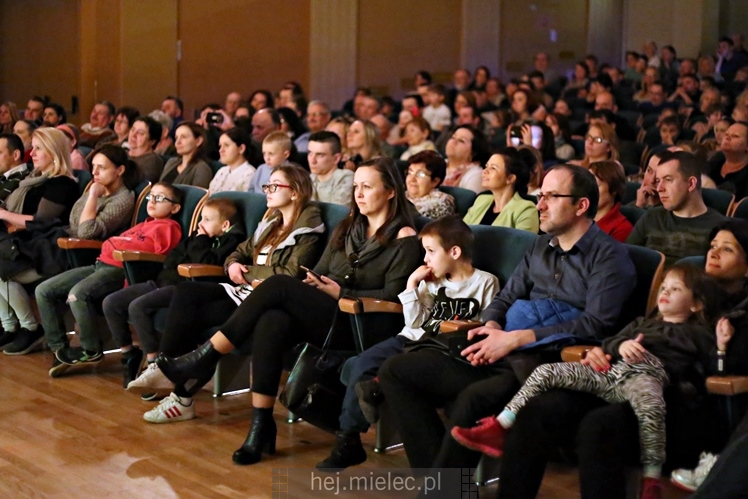Przedstawienie ?Calineczka? Teatru Dziecięcego Antrakt SCK