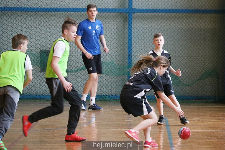 Wystartował ?Enea Cup? młodych piłkarzy ręcznych