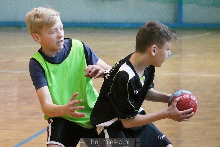 Wystartował ?Enea Cup? młodych piłkarzy ręcznych