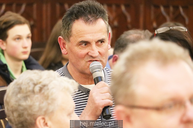 Kilkudziesięciu mielczan na spotkaniu z politykami PO