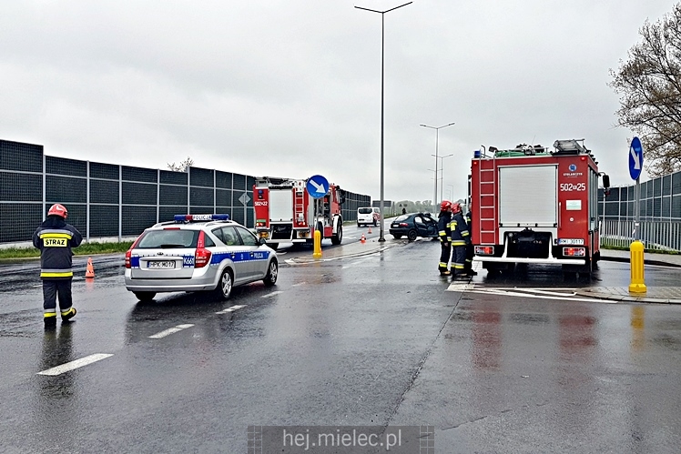 Wypadek na obwodnicy w Kliszowie