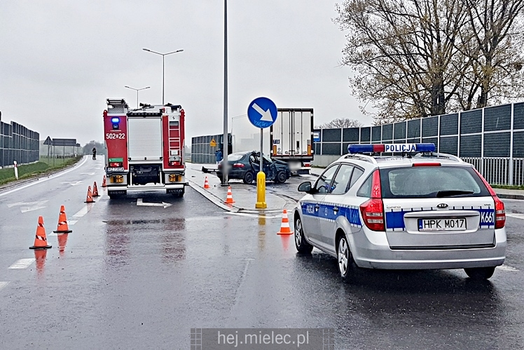 Wypadek na obwodnicy w Kliszowie