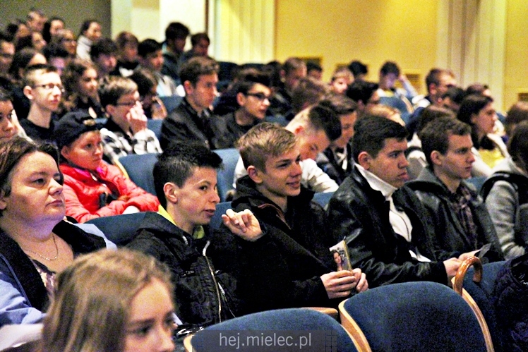 XII edycja Targów Edukacyjnych ?I co dalej gimnazjalisto??