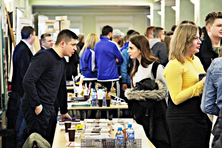 XII edycja Targów Edukacyjnych ?I co dalej gimnazjalisto??