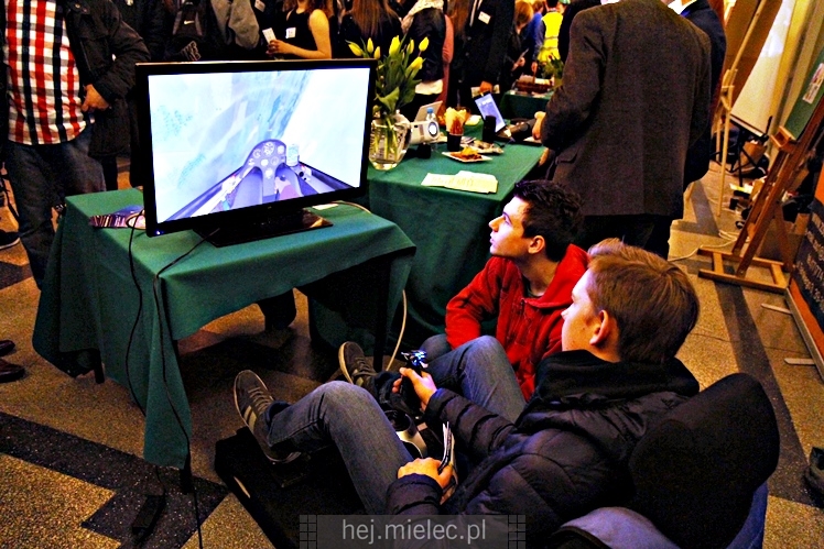 XII edycja Targów Edukacyjnych ?I co dalej gimnazjalisto??