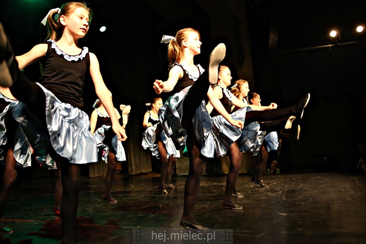 V Międzyszkolny Konkurs Zespołów Tanecznych DANCE