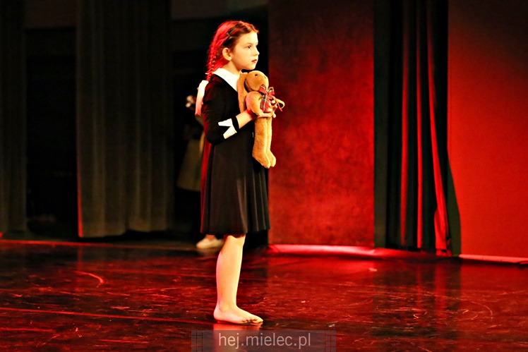 V Międzyszkolny Konkurs Zespołów Tanecznych DANCE