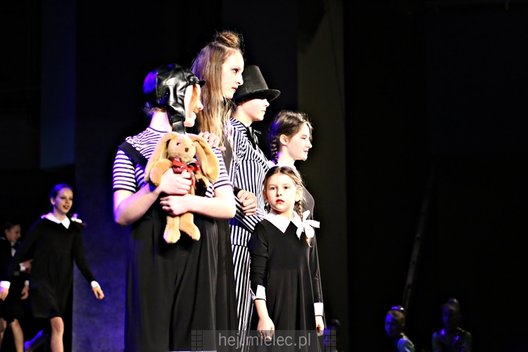 V Międzyszkolny Konkurs Zespołów Tanecznych DANCE