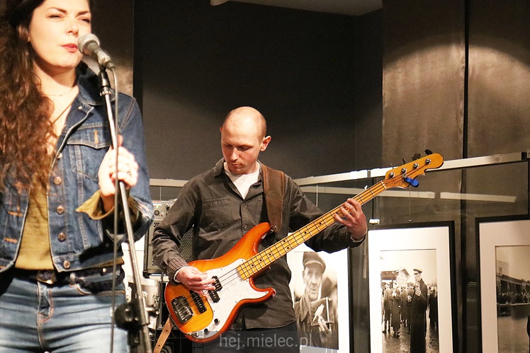 Scena w Jadernówce: muzyczna i klimatyczna formacja Cheap Tobacoo