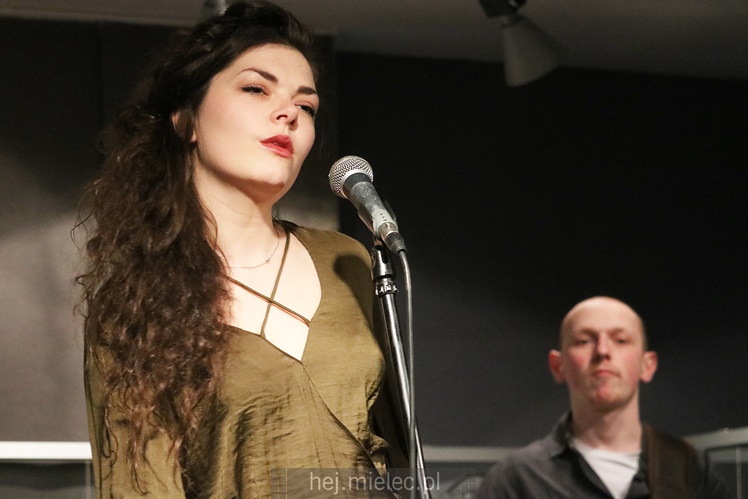 Scena w Jadernówce: muzyczna i klimatyczna formacja Cheap Tobacoo