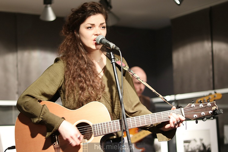 Scena w Jadernówce: muzyczna i klimatyczna formacja Cheap Tobacoo