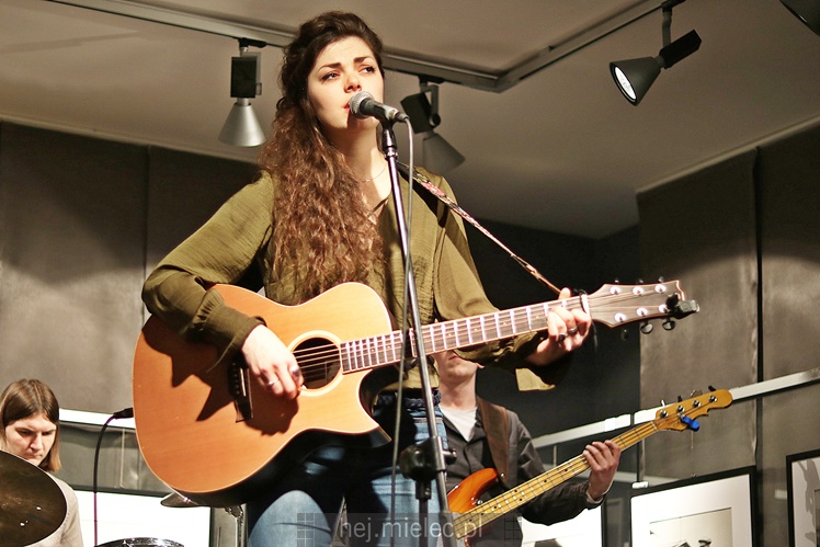 Scena w Jadernówce: muzyczna i klimatyczna formacja Cheap Tobacoo