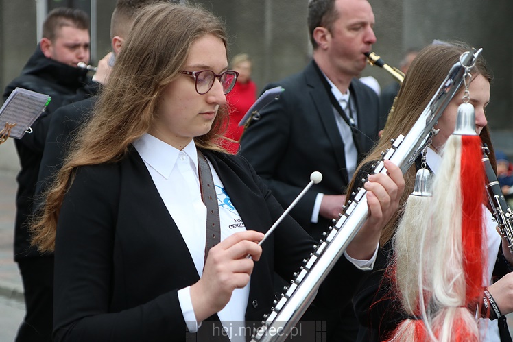 Biało-Czerwona Starówka: Mielec obchodził Święto Konstytucji 3 Maja