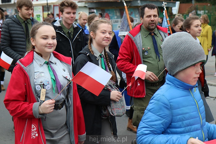 Biało-Czerwona Starówka: Mielec obchodził Święto Konstytucji 3 Maja
