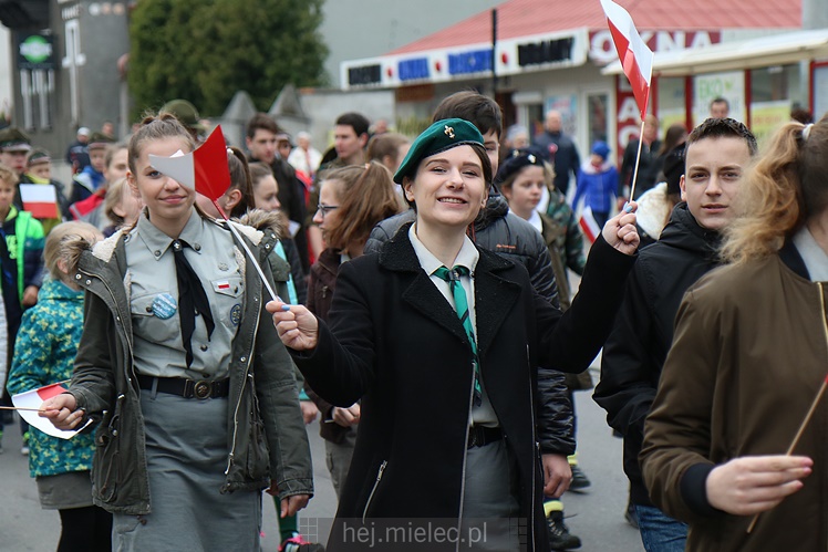 Biało-Czerwona Starówka: Mielec obchodził Święto Konstytucji 3 Maja