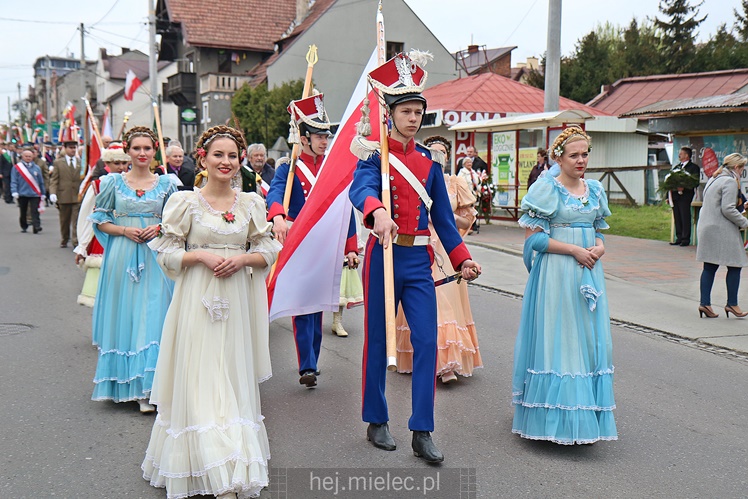 Biało-Czerwona Starówka: Mielec obchodził Święto Konstytucji 3 Maja