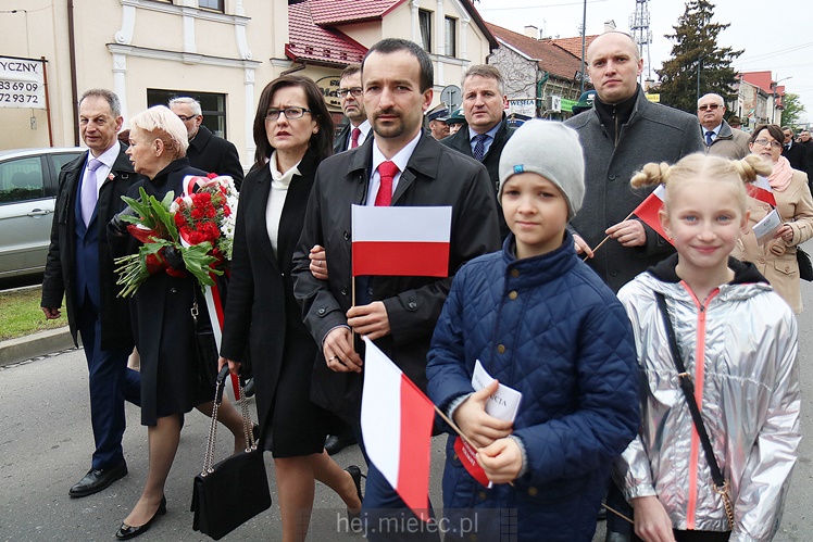 Biało-Czerwona Starówka: Mielec obchodził Święto Konstytucji 3 Maja