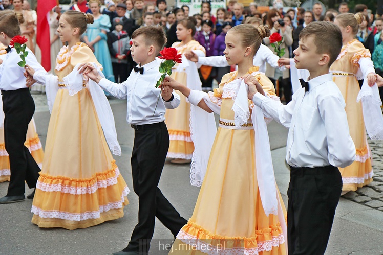 Biało-Czerwona Starówka: Mielec obchodził Święto Konstytucji 3 Maja