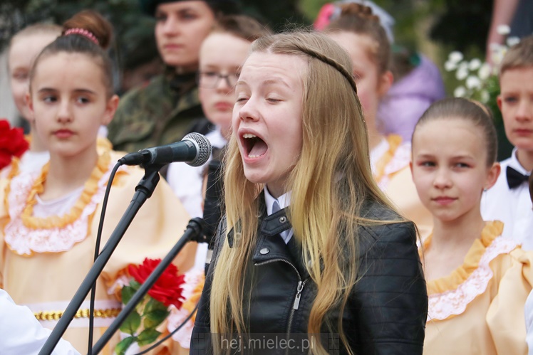 Biało-Czerwona Starówka: Mielec obchodził Święto Konstytucji 3 Maja