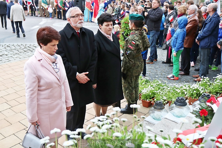 Biało-Czerwona Starówka: Mielec obchodził Święto Konstytucji 3 Maja