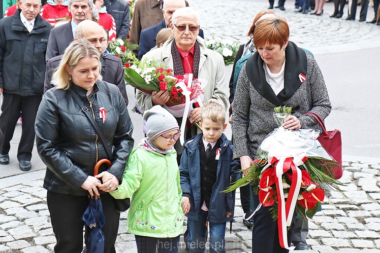 Biało-Czerwona Starówka: Mielec obchodził Święto Konstytucji 3 Maja