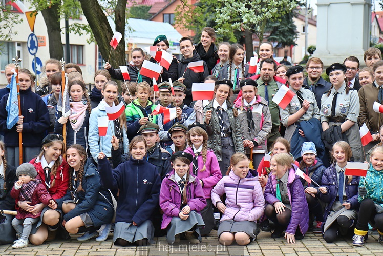 Biało-Czerwona Starówka: Mielec obchodził Święto Konstytucji 3 Maja