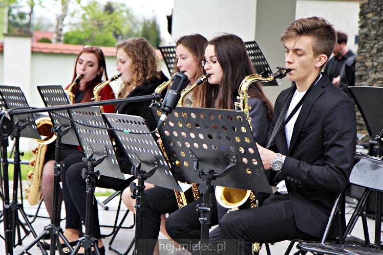 Majowy koncert nad Wisłoką: PSM, BIG MIELEC BAND