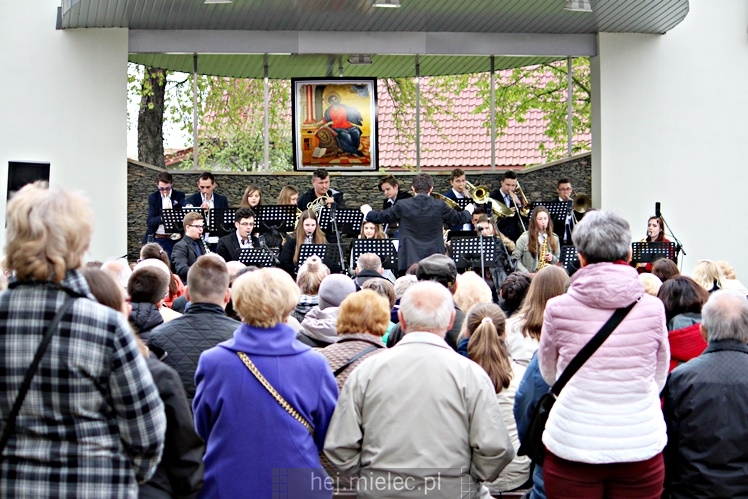 Majowy koncert nad Wisłoką: PSM, BIG MIELEC BAND