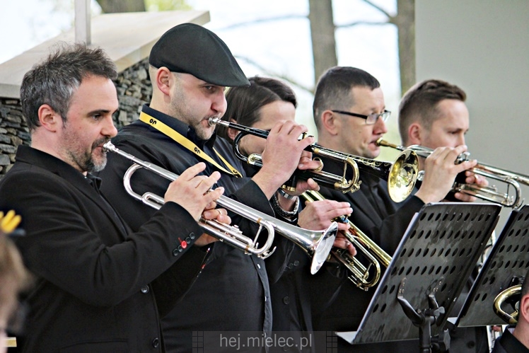 Majowy koncert nad Wisłoką: PSM, BIG MIELEC BAND