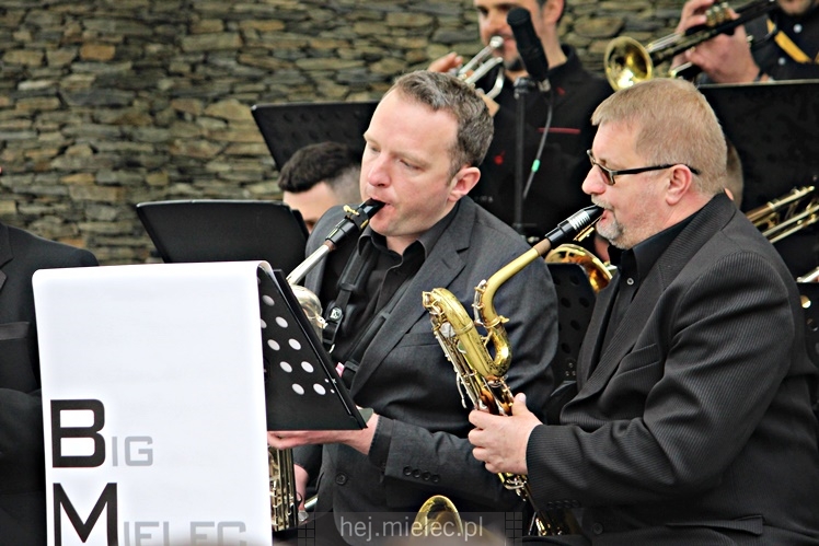 Majowy koncert nad Wisłoką: PSM, BIG MIELEC BAND