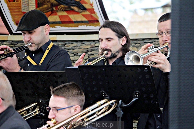 Majowy koncert nad Wisłoką: PSM, BIG MIELEC BAND