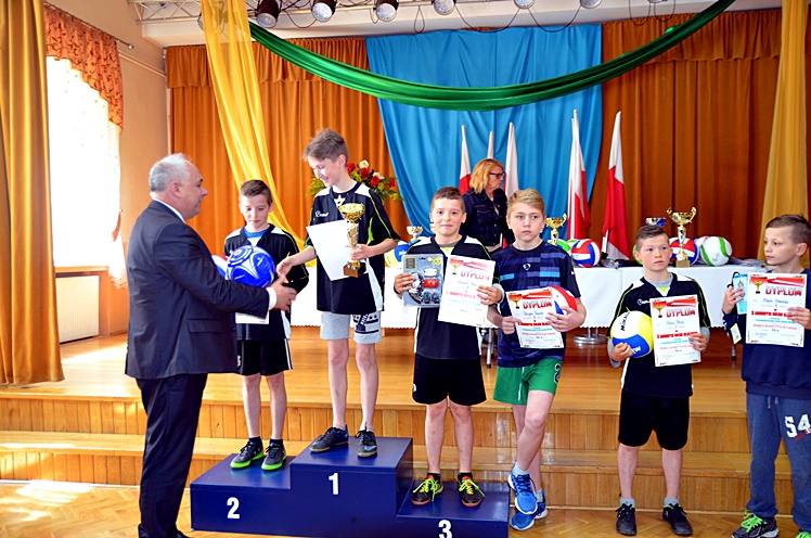 Po raz dziesiąty pobiegli by uczcić Święto Konstytucji 3 Maja