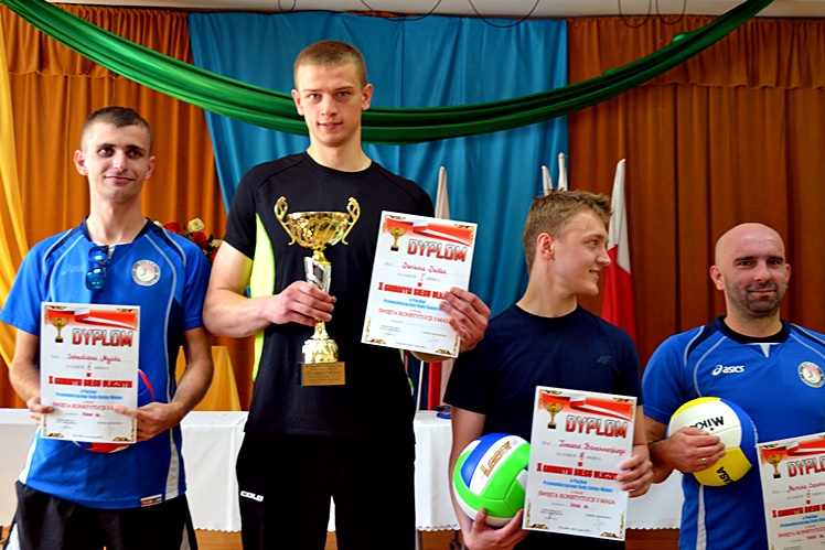 Po raz dziesiąty pobiegli by uczcić Święto Konstytucji 3 Maja