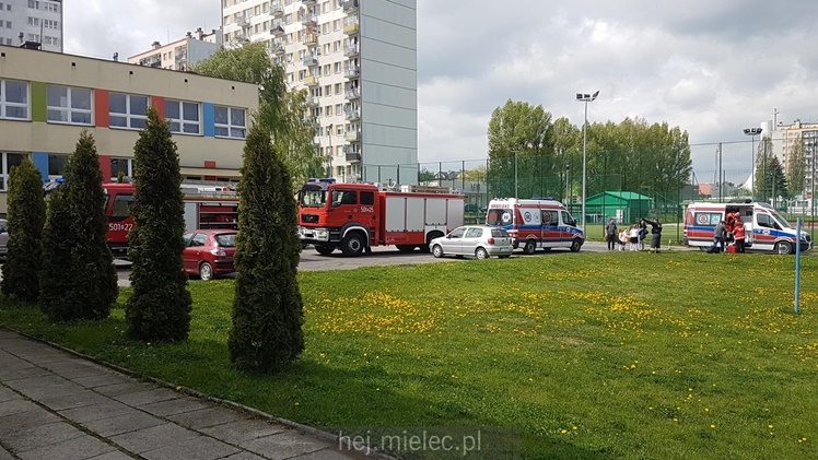 Ewakuacja SP9, dzieci zemdlały w szkole!