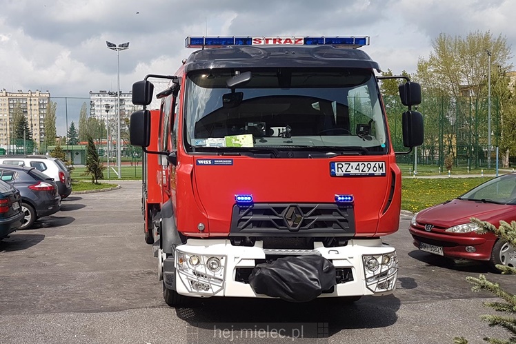 Ewakuacja SP9, dzieci zemdlały w szkole!