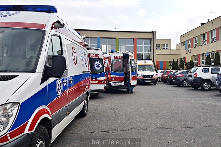 Ewakuacja SP9, dzieci zemdlały w szkole!