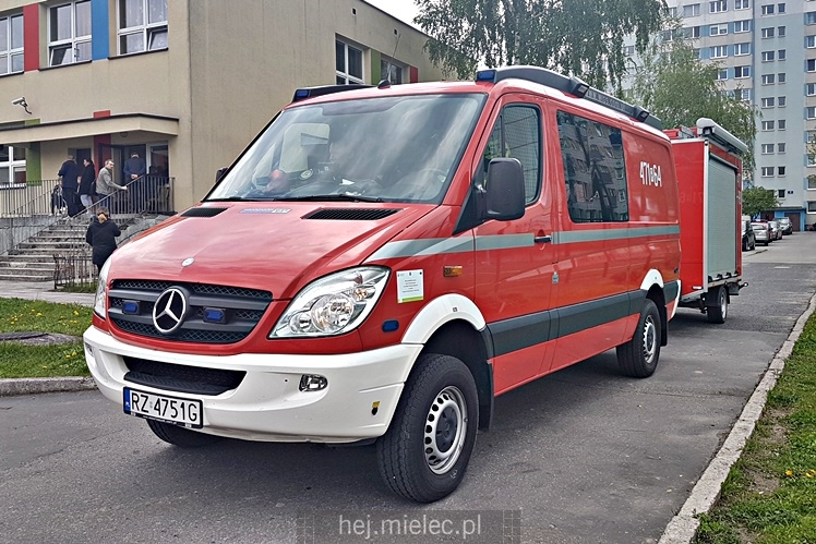 Ewakuacja SP9, dzieci zemdlały w szkole!