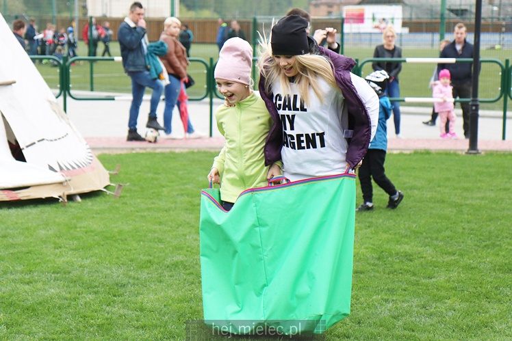 Indiańsko-sportowy piknik majowy z Hotelem Rado