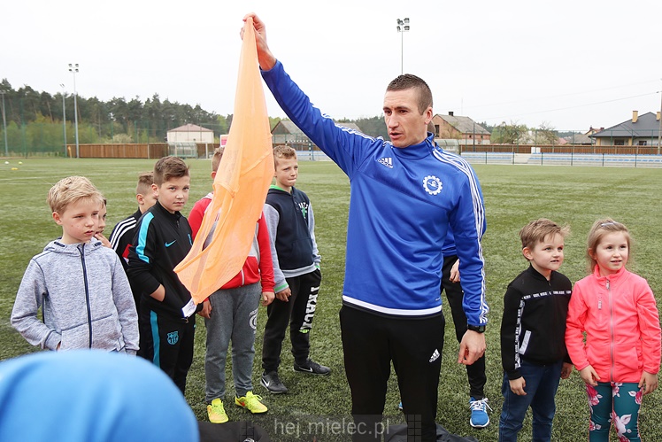 Indiańsko-sportowy piknik majowy z Hotelem Rado