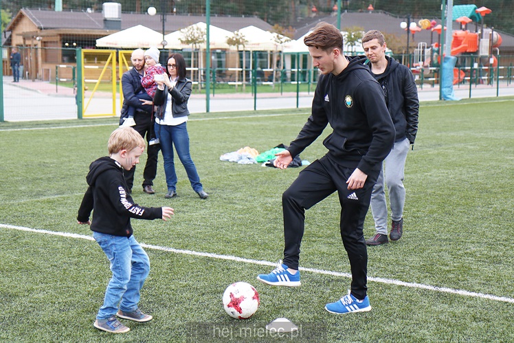 Indiańsko-sportowy piknik majowy z Hotelem Rado