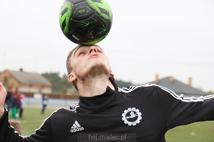 Indiańsko-sportowy piknik majowy z Hotelem Rado