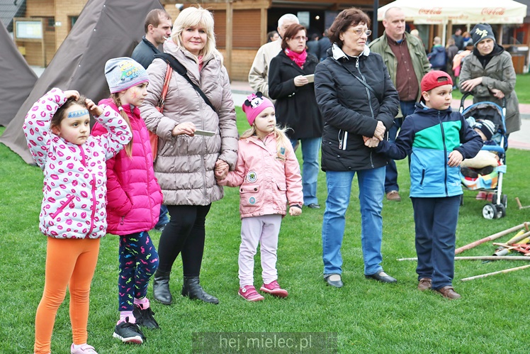 Indiańsko-sportowy piknik majowy z Hotelem Rado