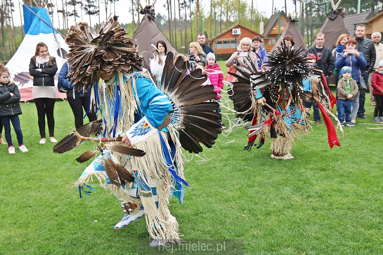 Indiańsko-sportowy piknik majowy z Hotelem Rado