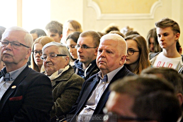 Konferencja naukowa: Na fundamentach wiary ? jubileusz 70-lecia Parafii MBNP w Mielcu